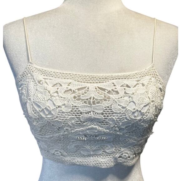 Free People One Ivory Lace Bralette – Adjustable Straps, Smocked Back Size Small - Picture 3 of 7